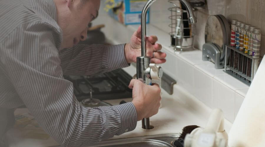 Professional bathroom faucet installation in Williamsport, TN
